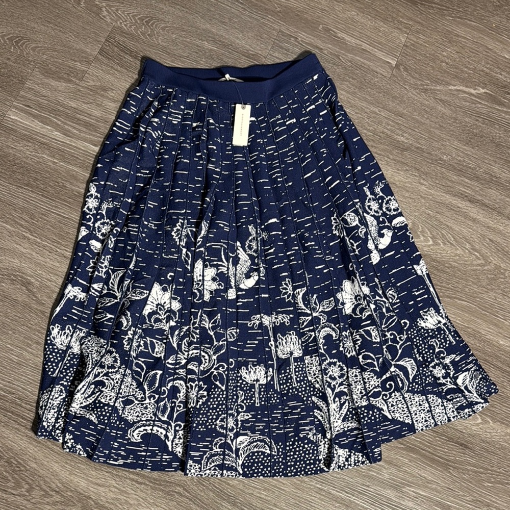 NWT. Anthropologie Blue & White Midi A-Line Skirt. Size L